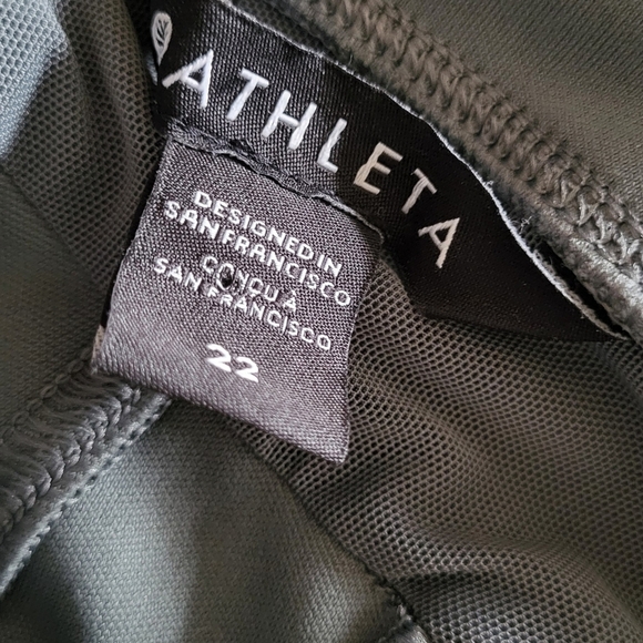 Athleta Headlands Hybrid Cargo II Tight Legging - Picture 6 of 12